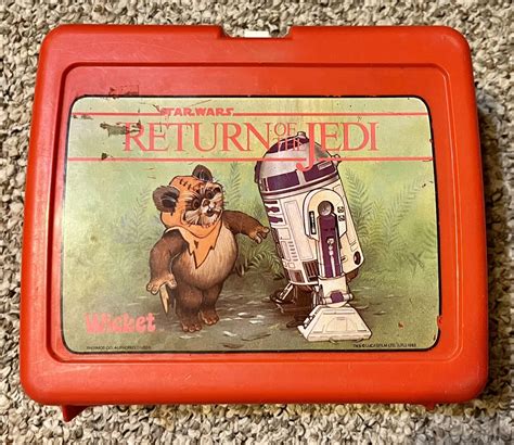 wicket the ewok metal lunch box|Return of the Jedi Wicket Lunch Box for sale .